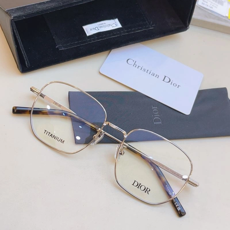 Christian Dior Sunglasses Casual 278789