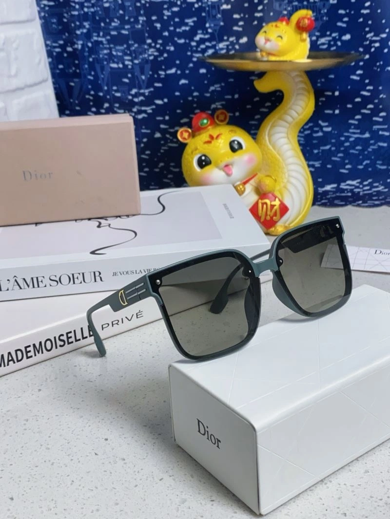 SmoothTexture Christian Dior Sunglasses 278790