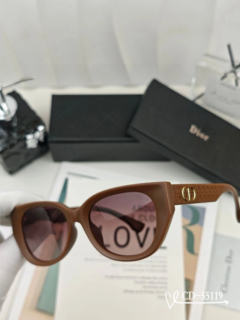Christian Dior Sunglasses HighQuality 278804