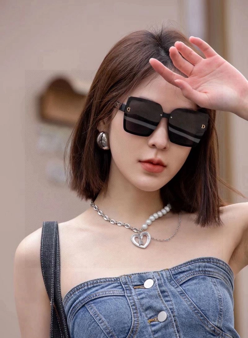 Christian Dior Sunglasses Unisex 278777