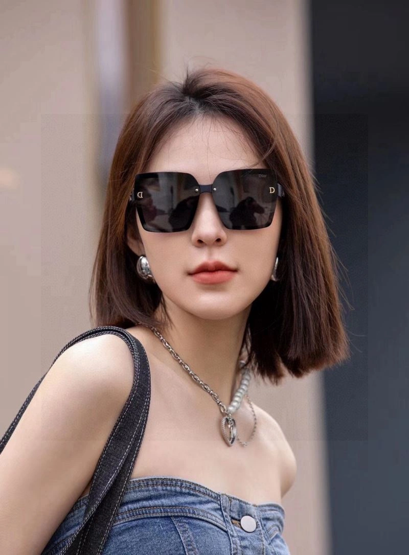 Christian Dior Sunglasses Unisex 278777