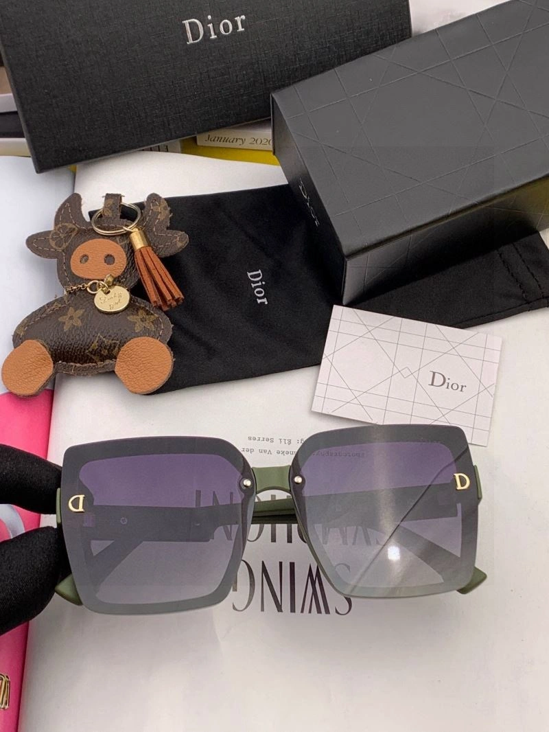 Christian Dior Sunglasses Unisex 278777