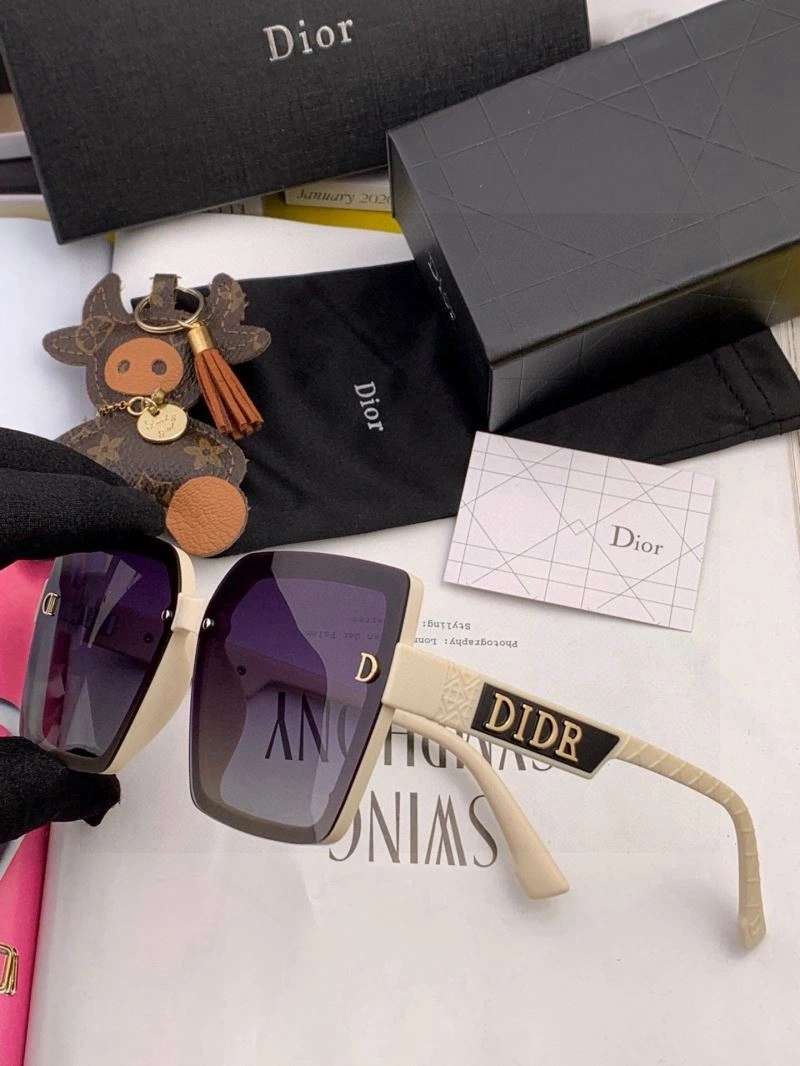 Christian Dior Sunglasses Unisex 278777