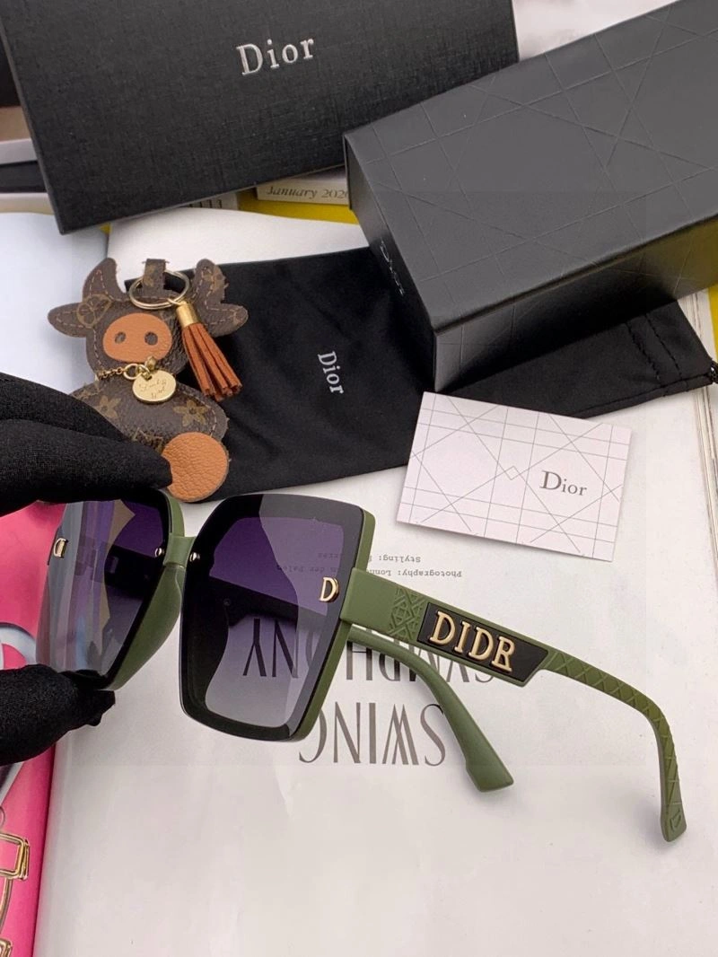 Christian Dior Sunglasses Unisex 278777