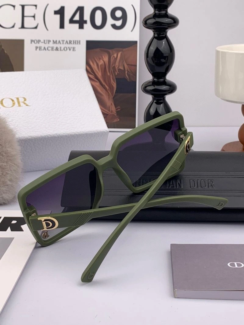 Supportive Christian Dior Sunglasses 278780