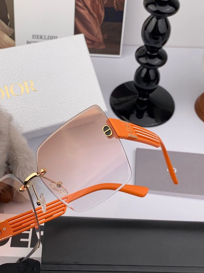 Christian Dior Sunglasses Resilient 278786