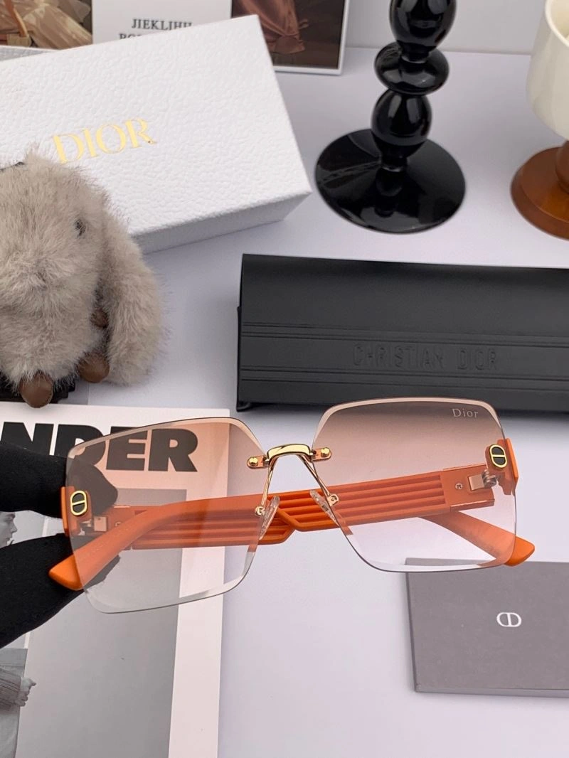 Christian Dior Sunglasses Resilient 278786