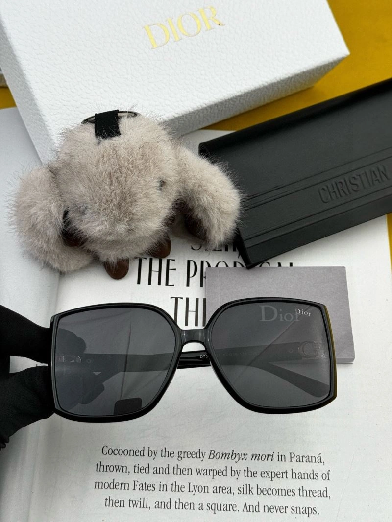 Christian Dior Sunglasses Minimalist 278771