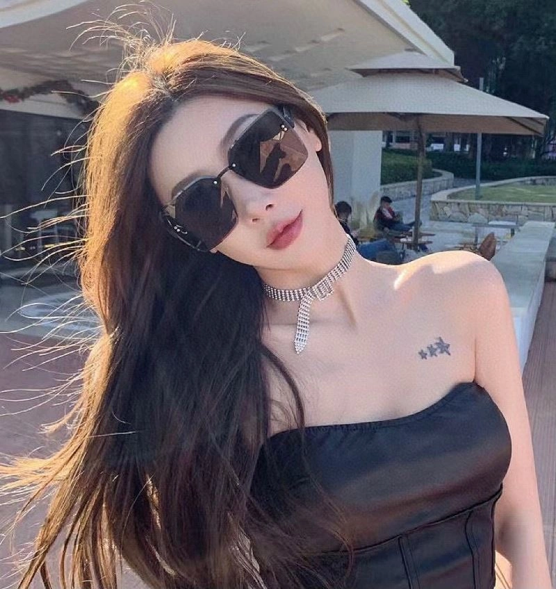 Cozy Christian Dior Sunglasses 278770