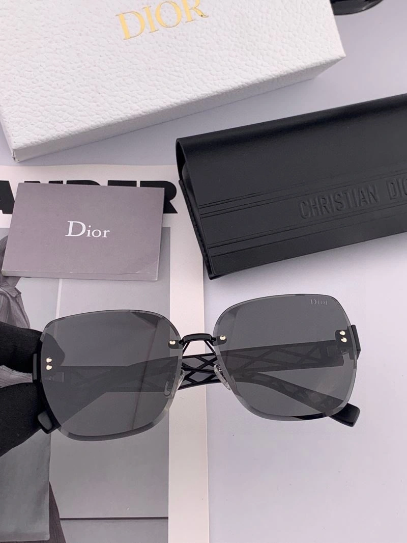 Cozy Christian Dior Sunglasses 278770