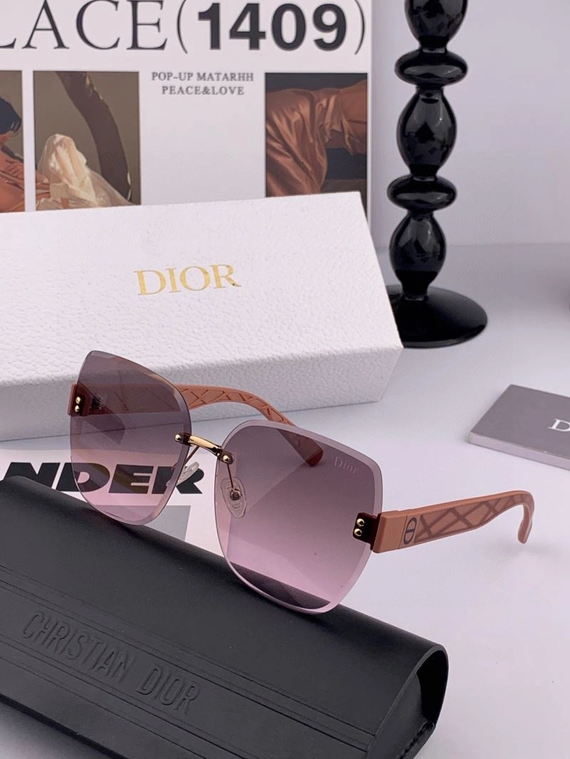 Cozy Christian Dior Sunglasses 278770