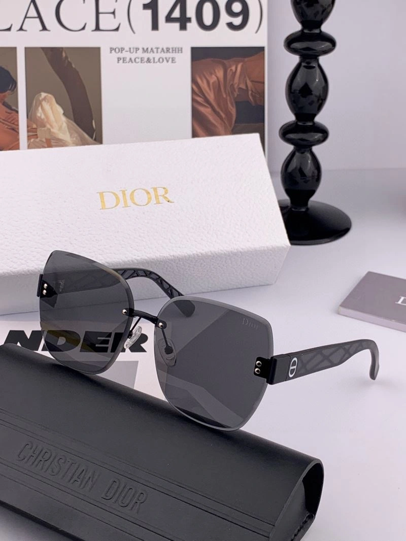 Cozy Christian Dior Sunglasses 278770