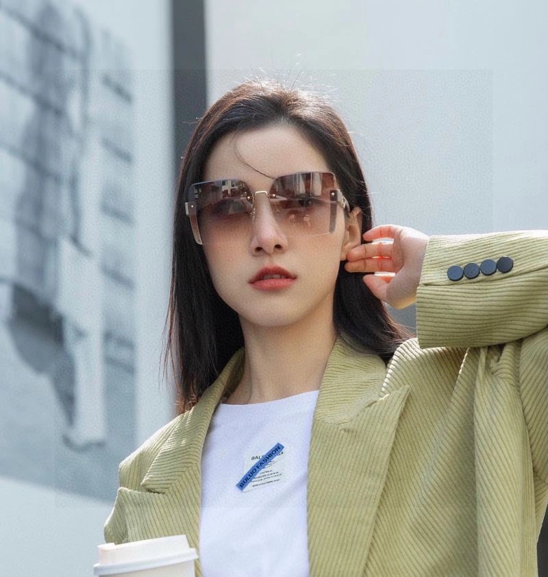 Durable Christian Dior Sunglasses 278744