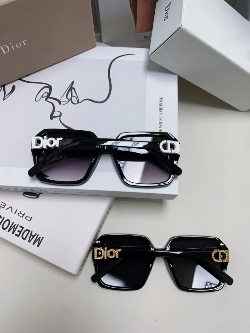 Durable Christian Dior Sunglasses 278751