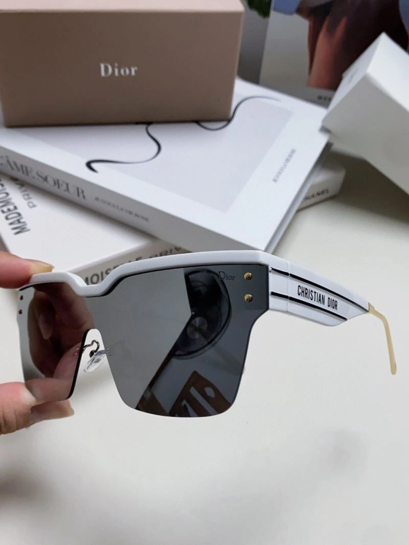 Christian Dior Sunglasses Unisex 278761