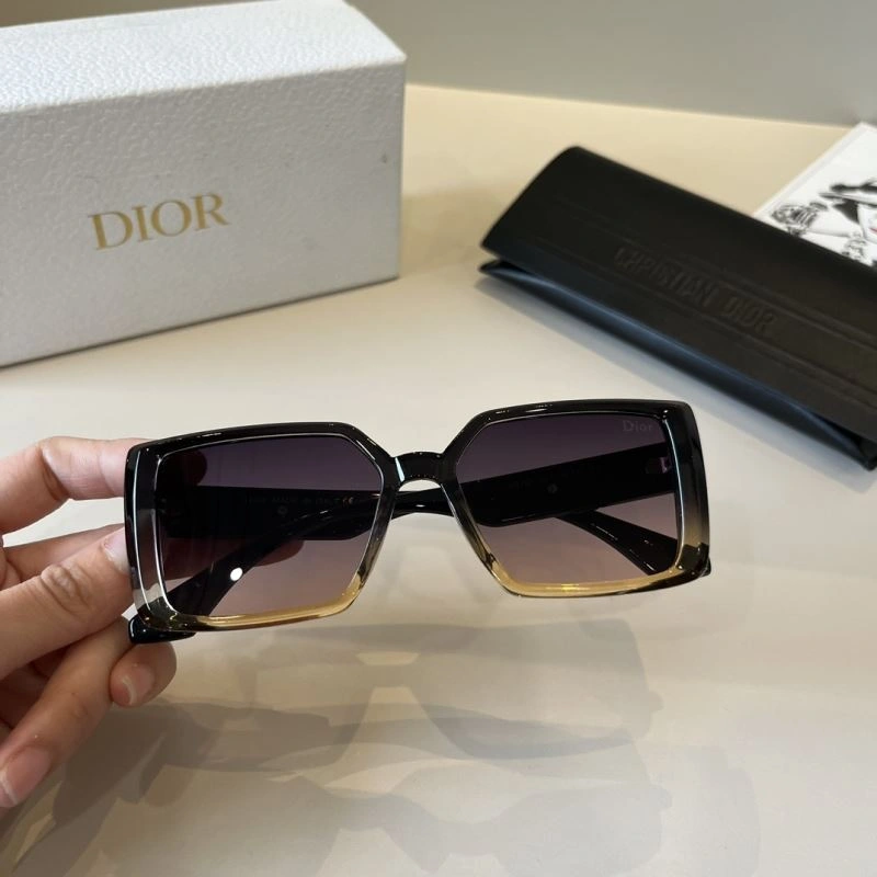 Christian Dior Sunglasses Compact 278764