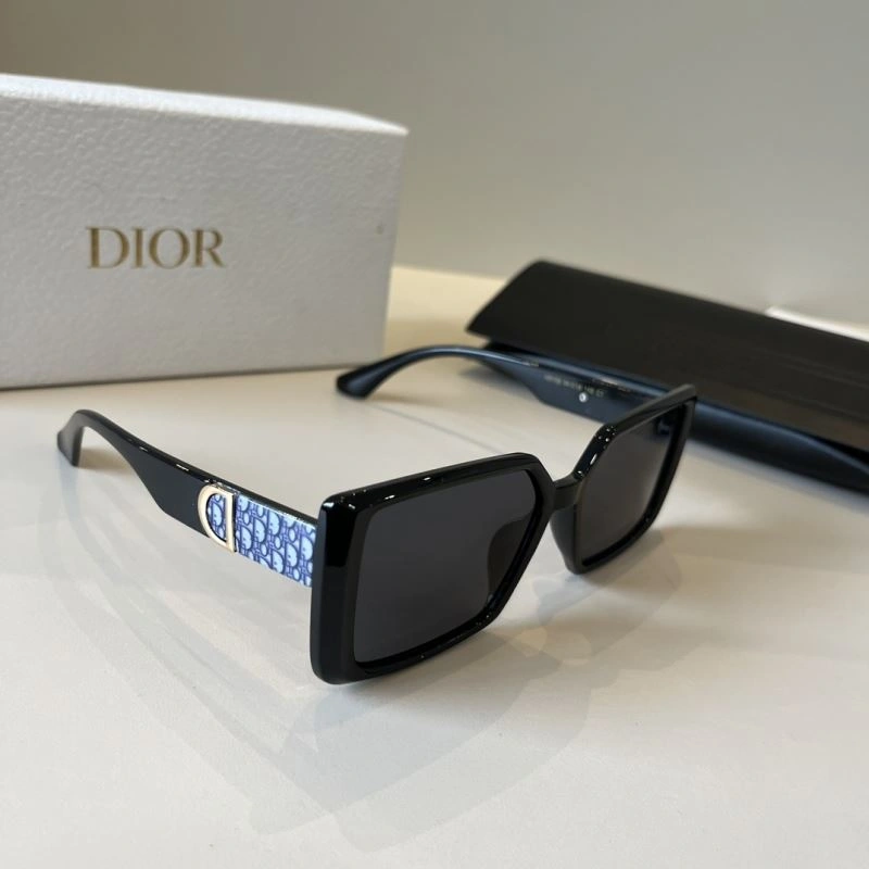 Christian Dior Sunglasses UrbanStyle 278736