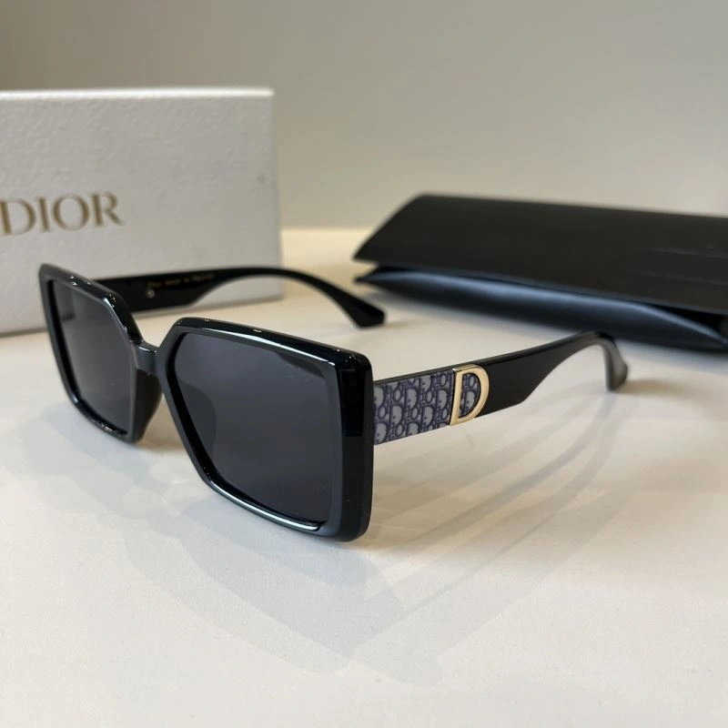 Christian Dior Sunglasses UrbanStyle 278736