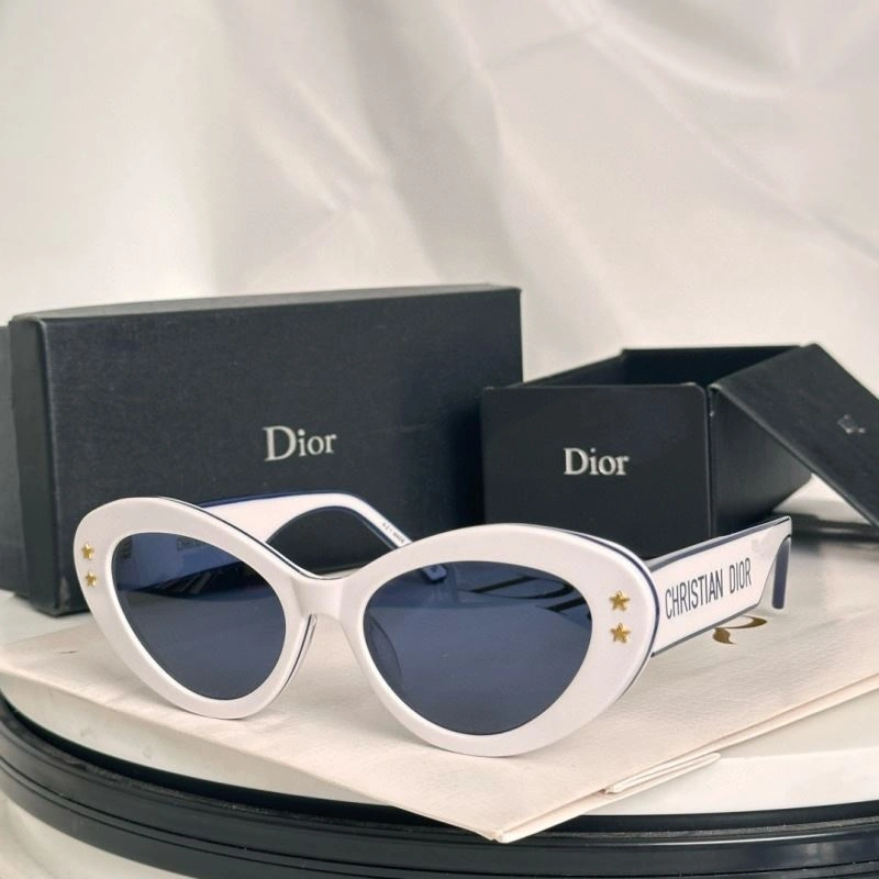 Christian Dior Sunglasses Refined 278958