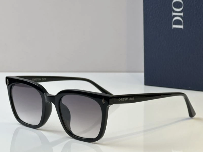 Reliable Christian Dior Sunglasses 278953