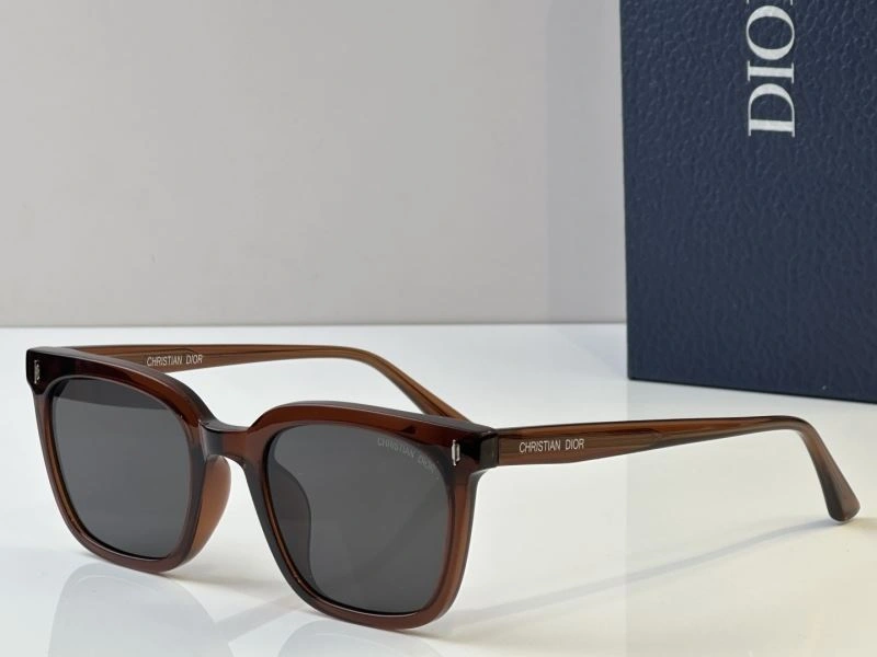 Reliable Christian Dior Sunglasses 278953