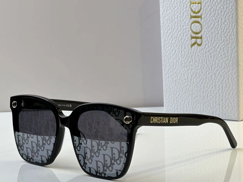 Christian Dior Sunglasses RelaxedFit 278954