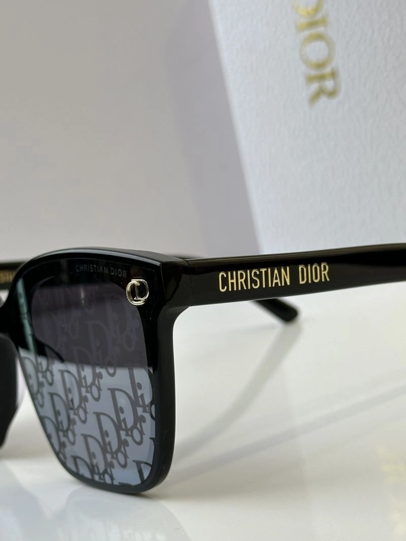 Christian Dior Sunglasses RelaxedFit 278954