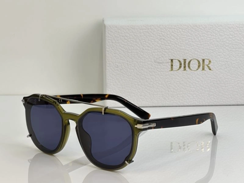 EyeCatching Christian Dior Sunglasses 278951