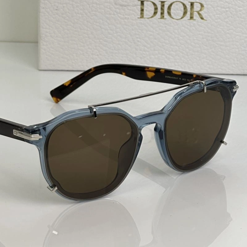 EyeCatching Christian Dior Sunglasses 278951