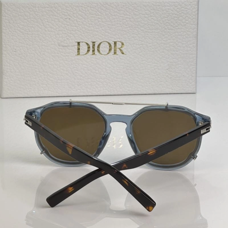 EyeCatching Christian Dior Sunglasses 278951