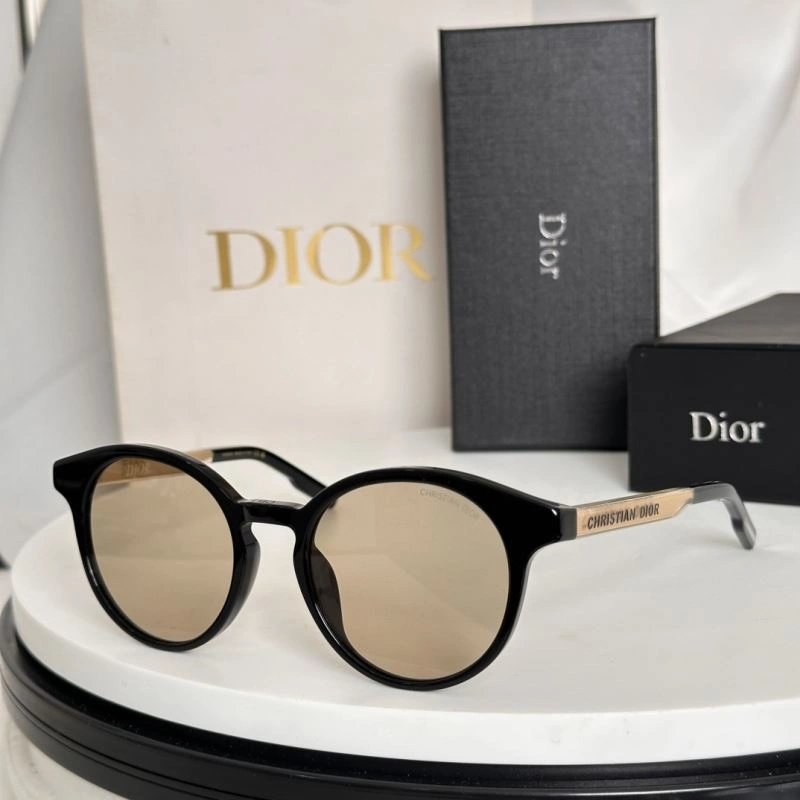 Modern Christian Dior Sunglasses 278971