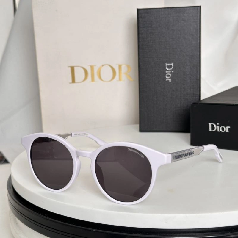 Modern Christian Dior Sunglasses 278971