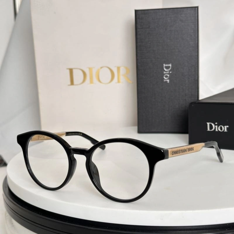 Modern Christian Dior Sunglasses 278971