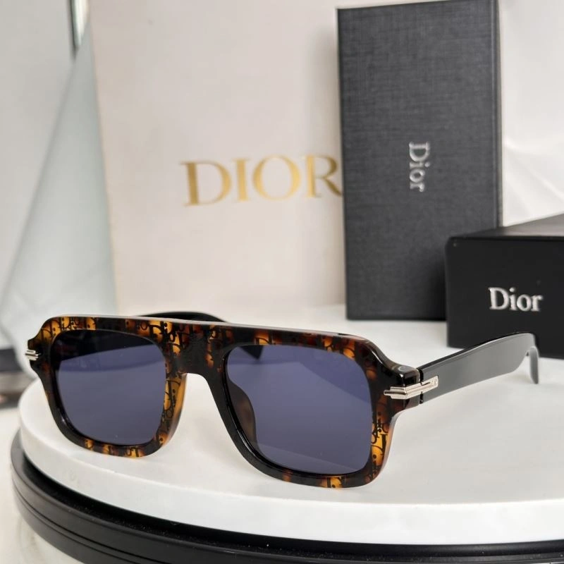 Christian Dior Sunglasses Durable 278944