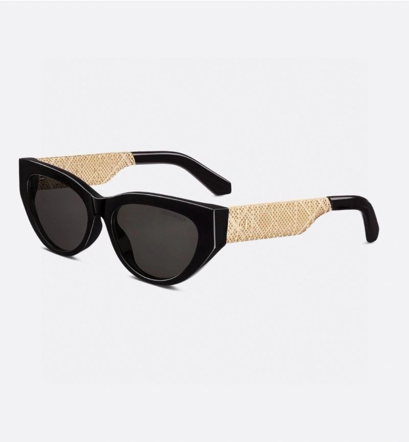 Sporty Christian Dior Sunglasses 278943