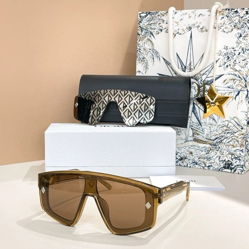 TravelReady Christian Dior Sunglasses 278940
