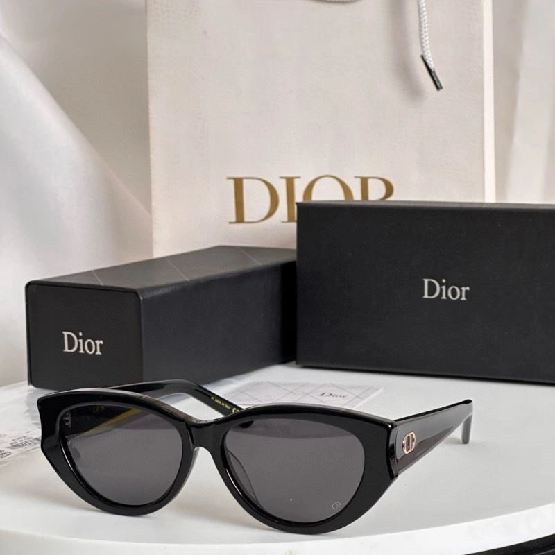 Christian Dior Sunglasses Bold 278901