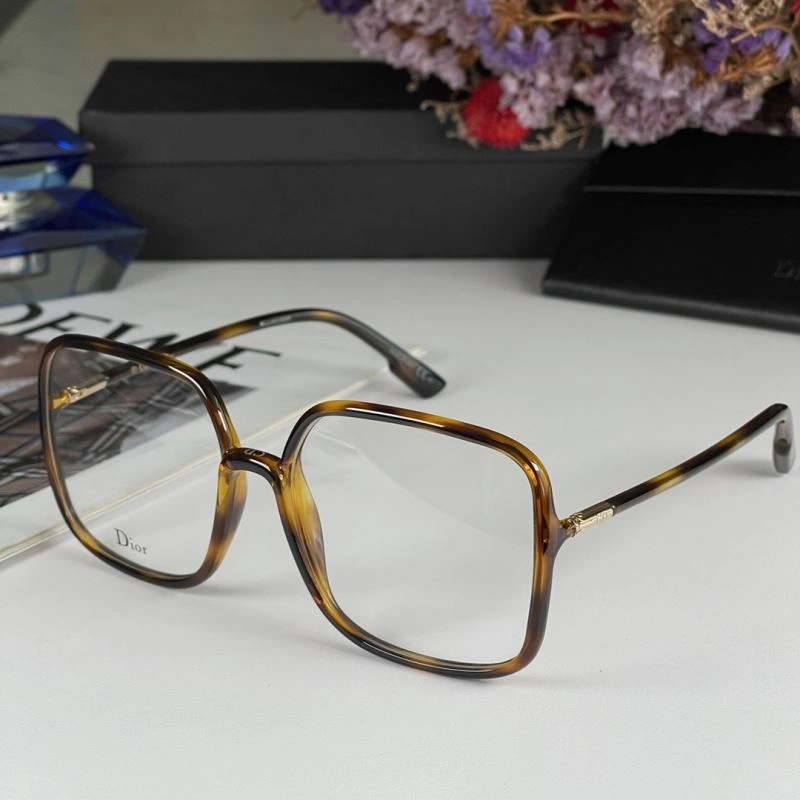 Christian Dior Sunglasses Sporty 278911