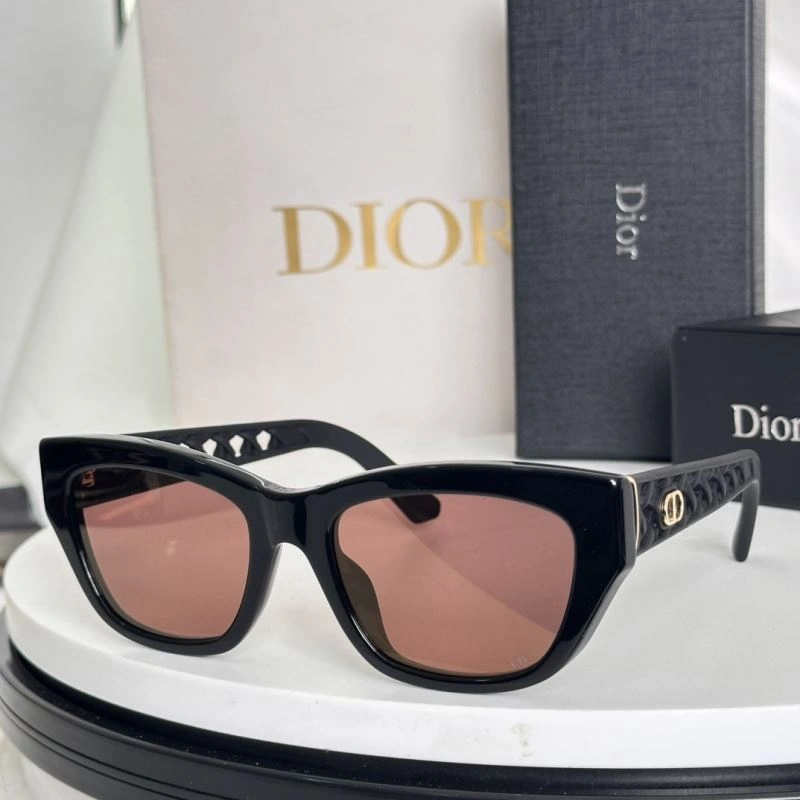 Attractive Christian Dior Sunglasses 278906