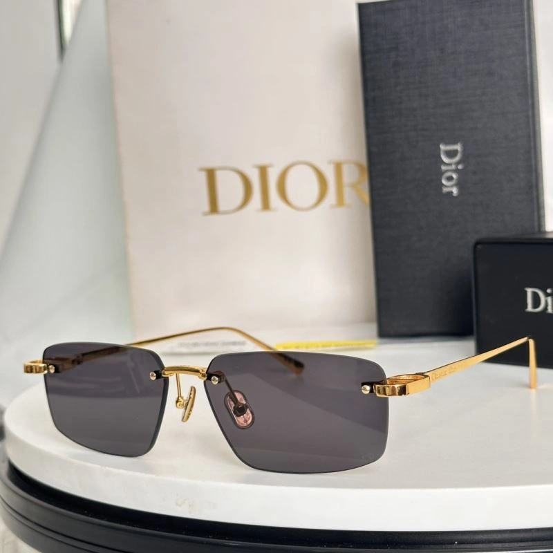 Stylish Christian Dior Sunglasses 278930