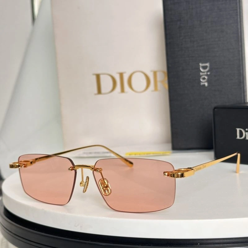 Stylish Christian Dior Sunglasses 278930