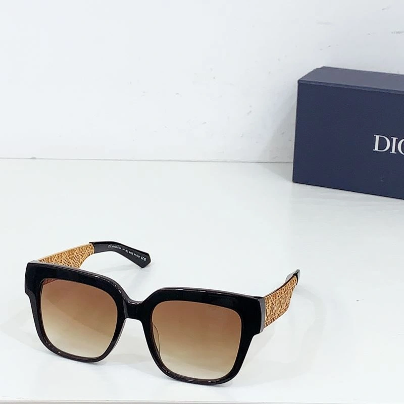 Christian Dior Sunglasses UrbanStyle 278919