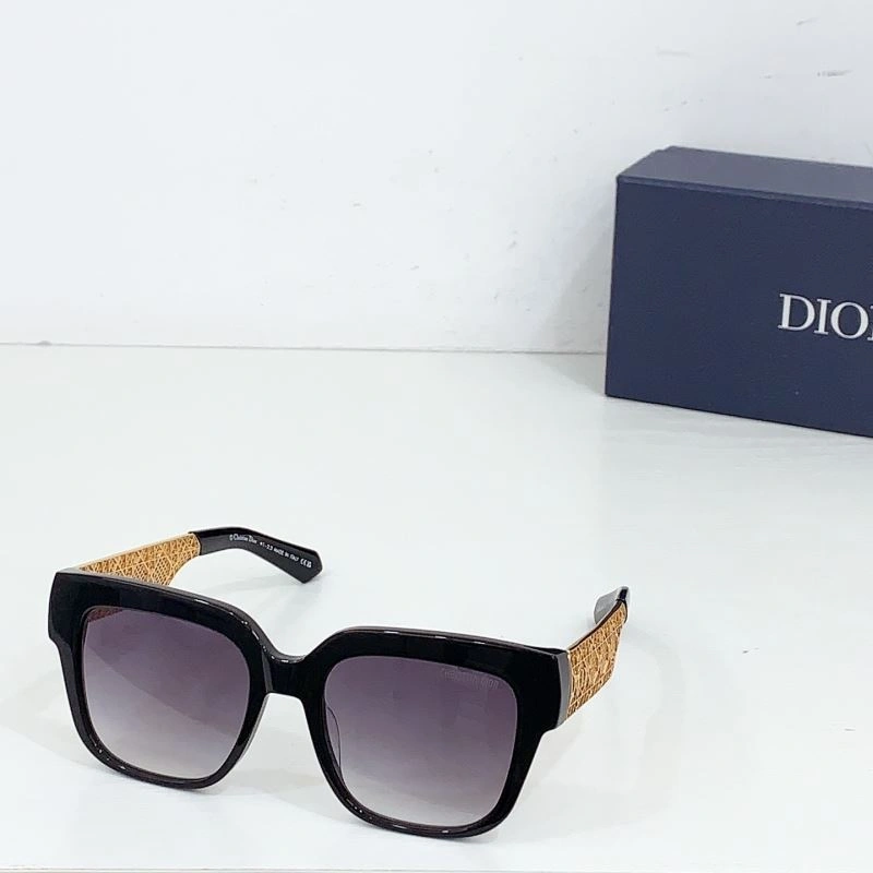 Christian Dior Sunglasses UrbanStyle 278919