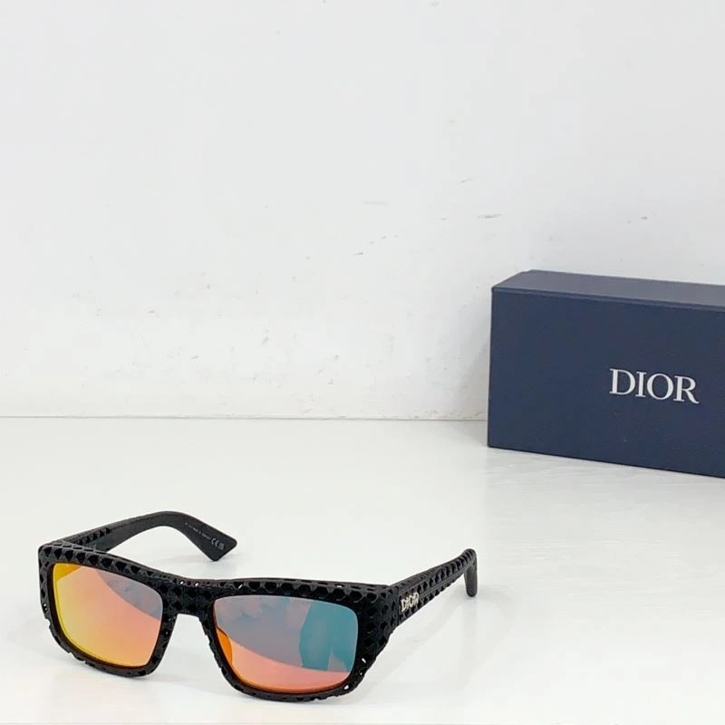 Comfortable Christian Dior Sunglasses 278923