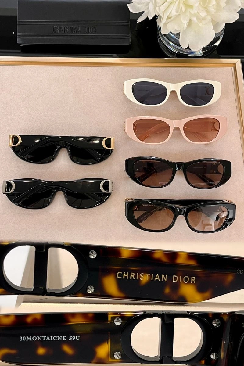 Modern Christian Dior Sunglasses 278898