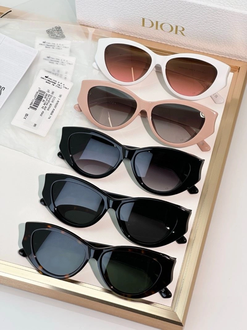 Reliable Christian Dior Sunglasses 278877
