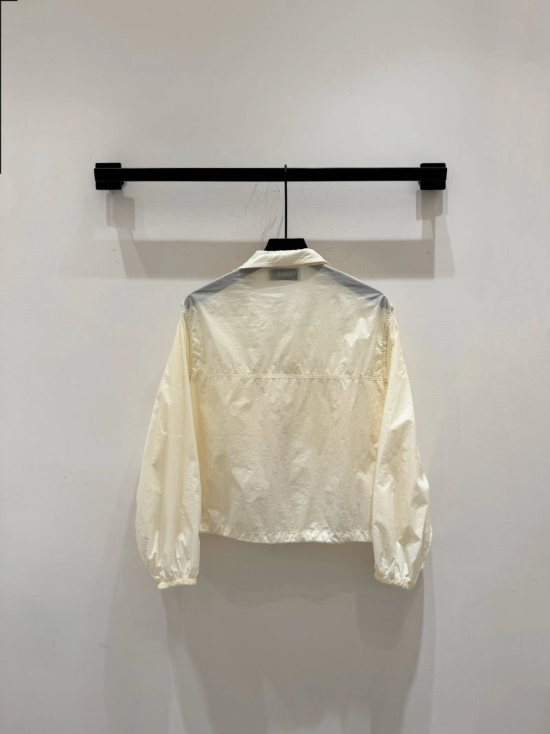 Sleek Christian Dior Sunscreen Jacket 113671