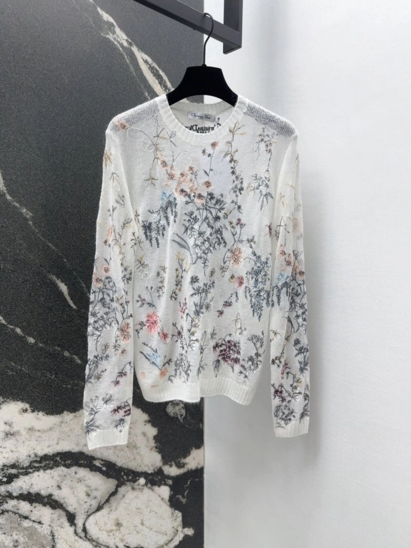 Timeless Christian Dior Sweaters 112801