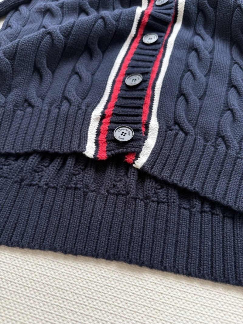 Vibrant Christian Dior Sweaters 114260