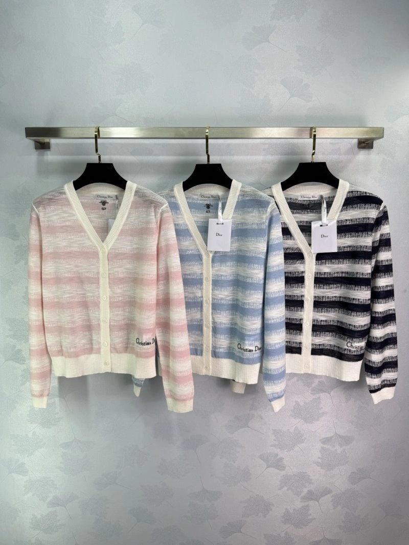 Effortless Christian Dior Sweaters 114240